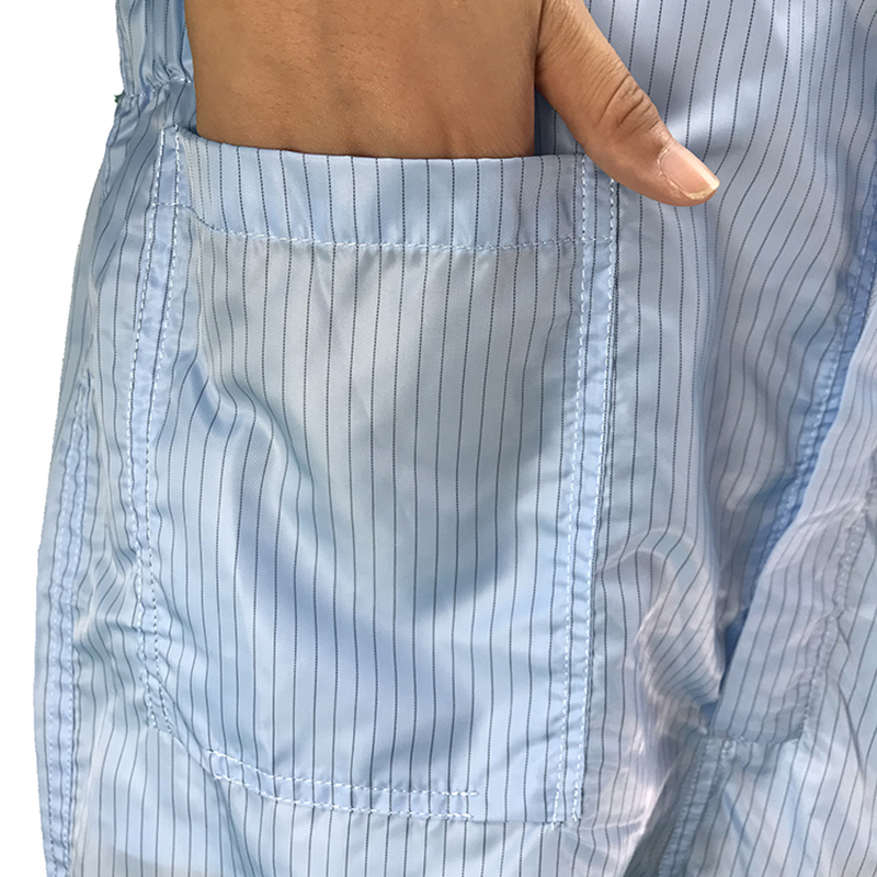 Kombinezon przeciw statycznej kołnierza stojącego